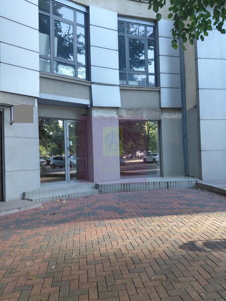 Spatiu comercial stradal Bd.Unirii stradal
